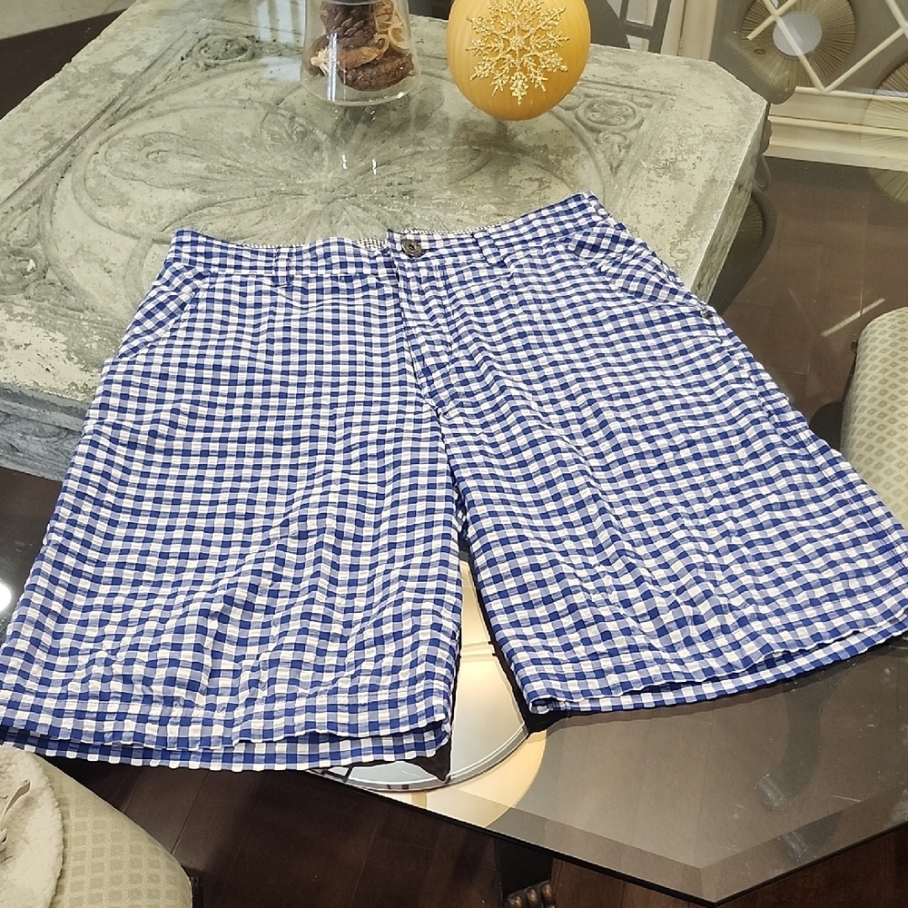 Lululemon Athletica Gingham Check Bermuda Shorts 30
